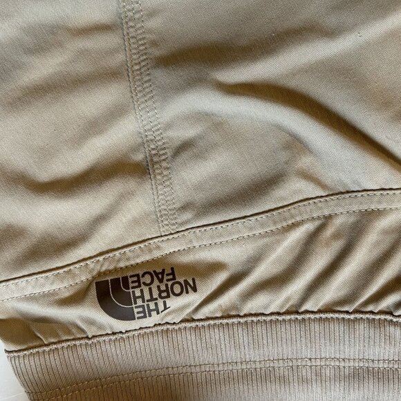 The North Face Shorts Medium Lightweight Outdoors Stretch Chino Pockets Tan - Picture 10 of 10